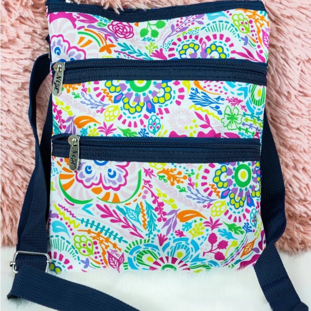 N Gil Woman Crossbody Bag